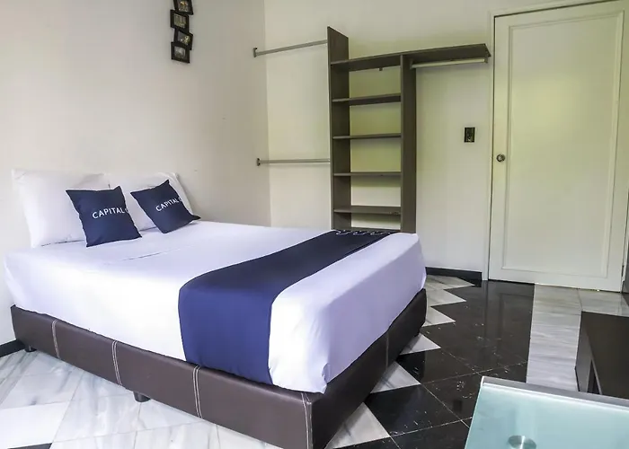 Hotel Caravansaro Goldsmith 126