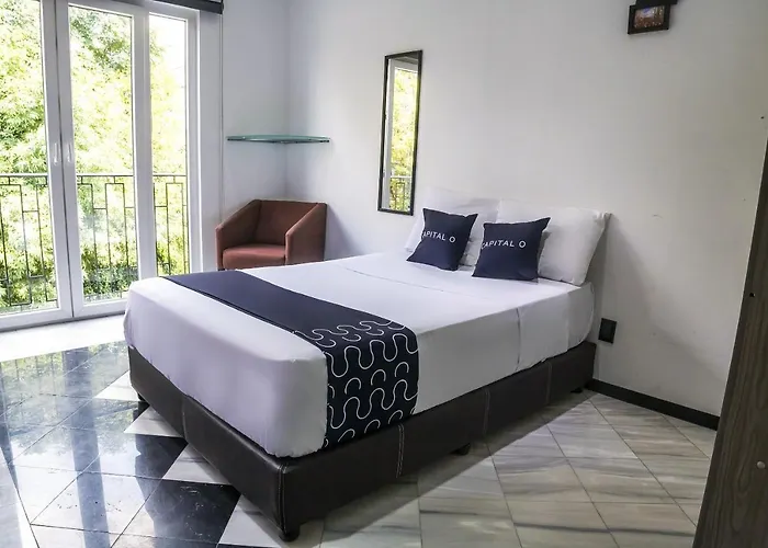 Hotel Caravansaro Goldsmith 126